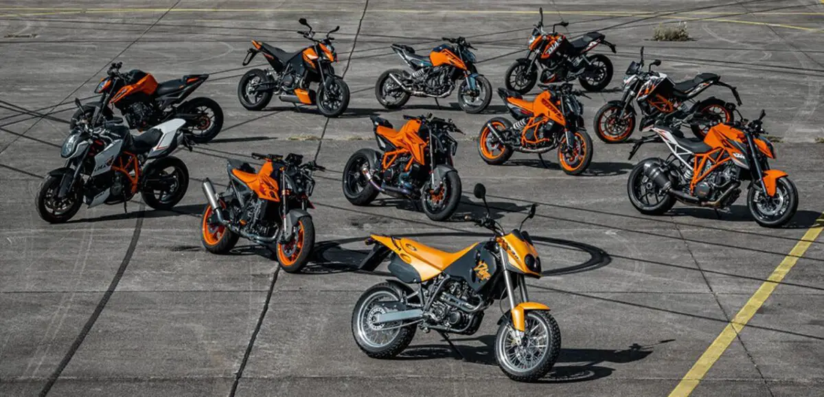 Inspiration Friday: 30 years of the KTM DUKE