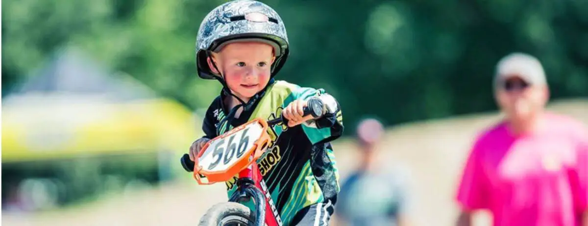 Inspiration Friday: Flying Piston Benefit Auction