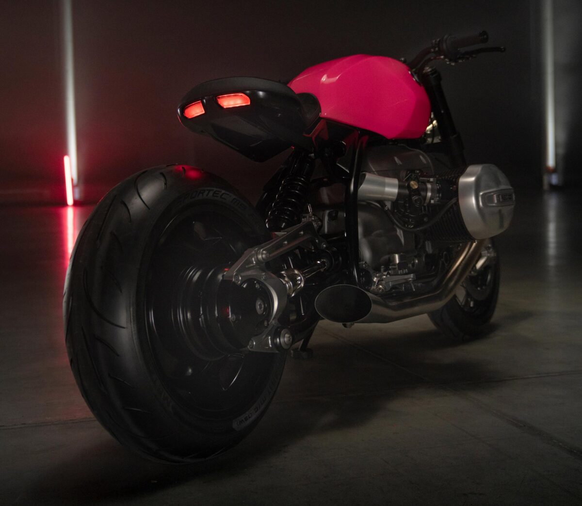 2025 BMW R20 Concept