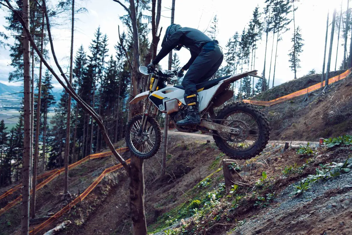 2025 Husqvarna TE125