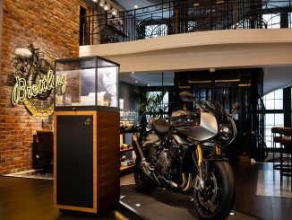 2025 Triumph Speed Triple 1200RR BREITLING Edition