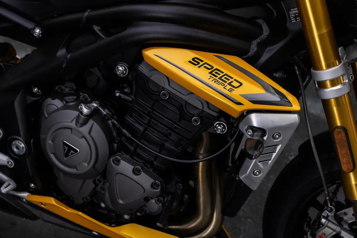 2025 Triumph Speed Triple 1200RS