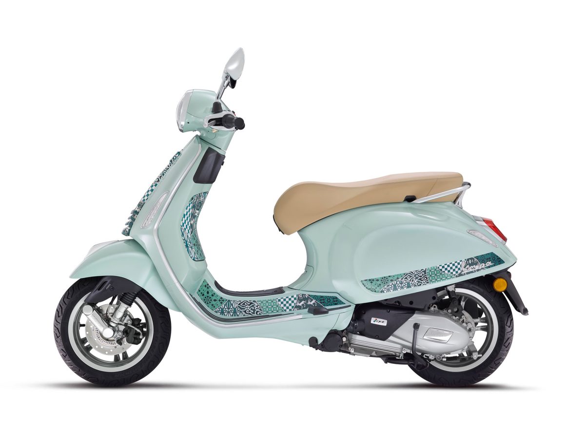 2025 Vespa Primavera Batik
