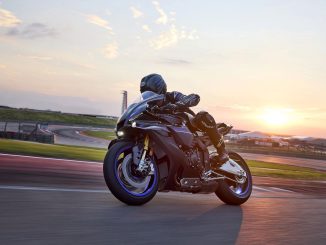 2025 Yamaha YZF-R1M