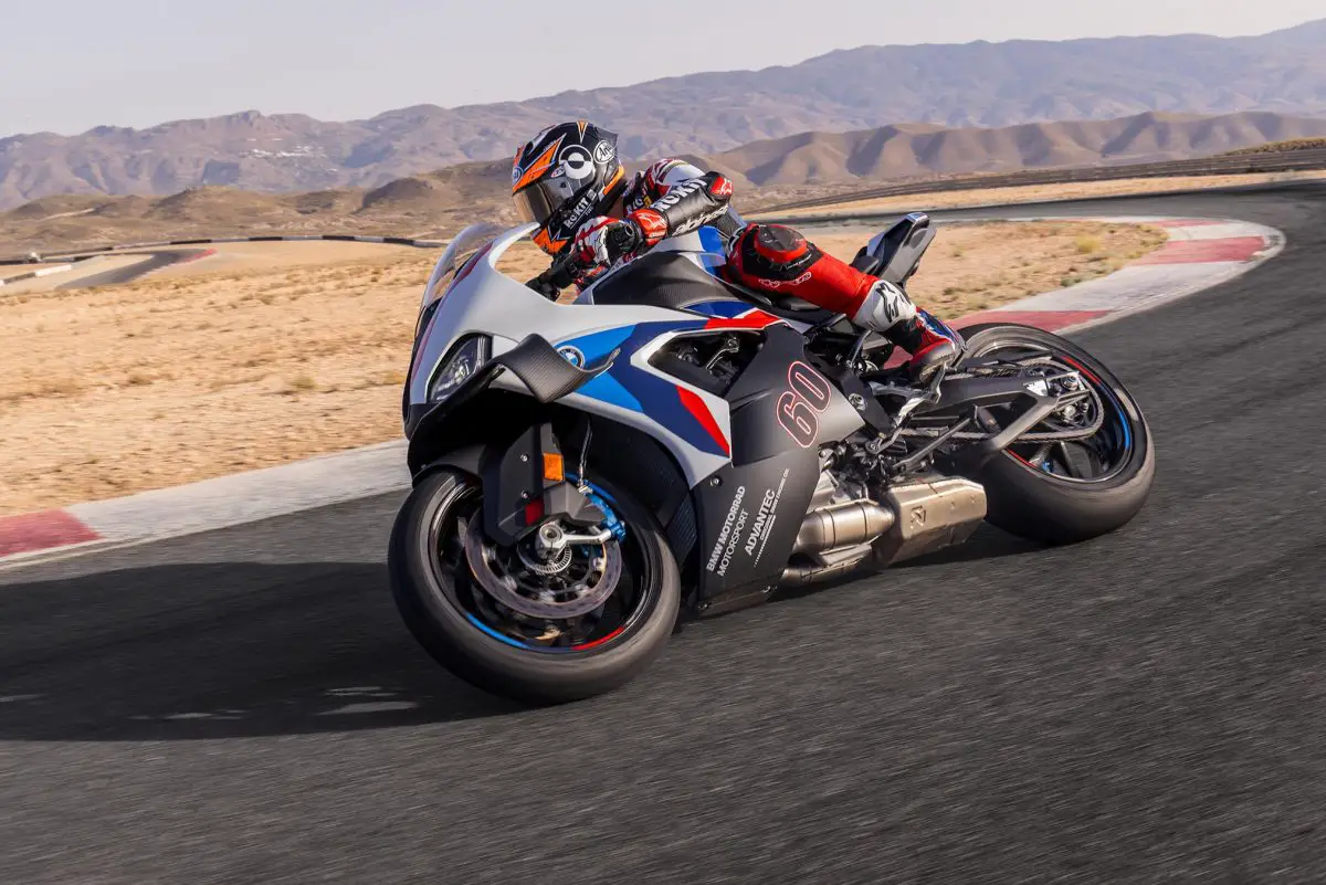2025 BMW M1000RR