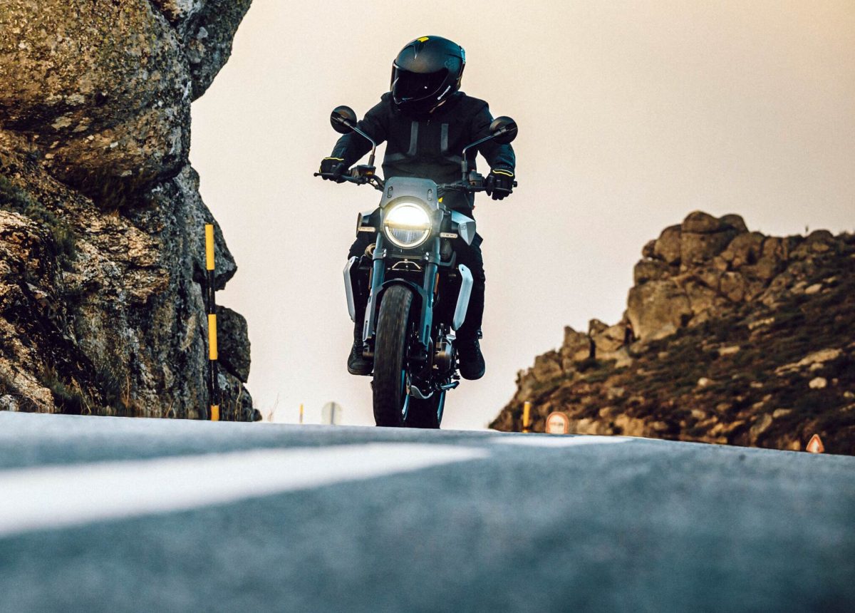 2025 Husqvarna Svartpilen 801