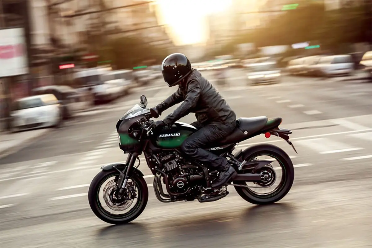 2025 Kawasaki Z900RS Cafe ABS