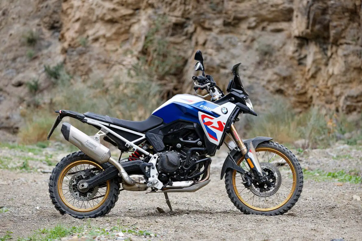 2025 BMW F900GS