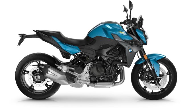 2025 BMW F900R