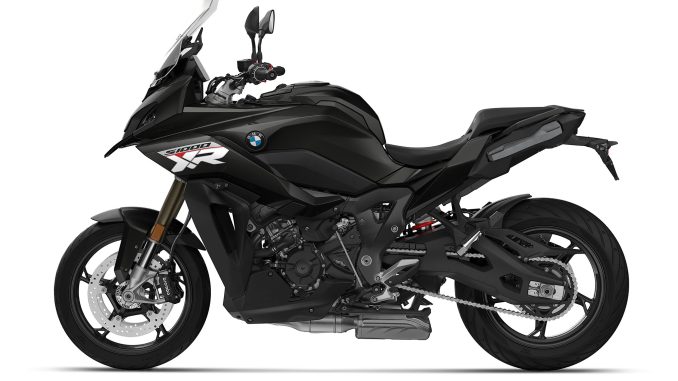 2025 BMW S1000XR