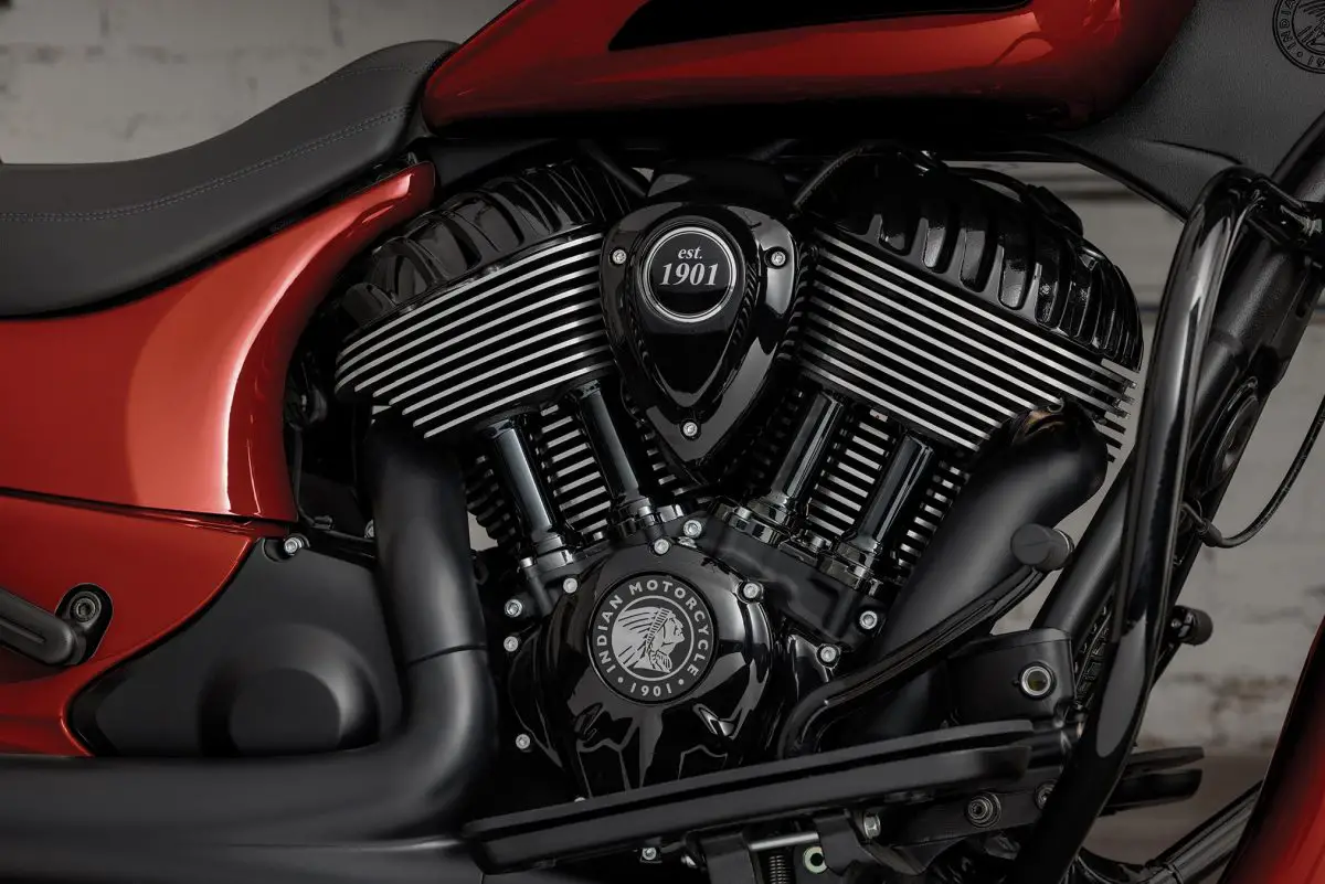 2025 Indian Chieftain Dark Horse