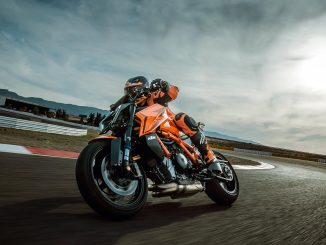 2025 KTM 1390 Super Duke R