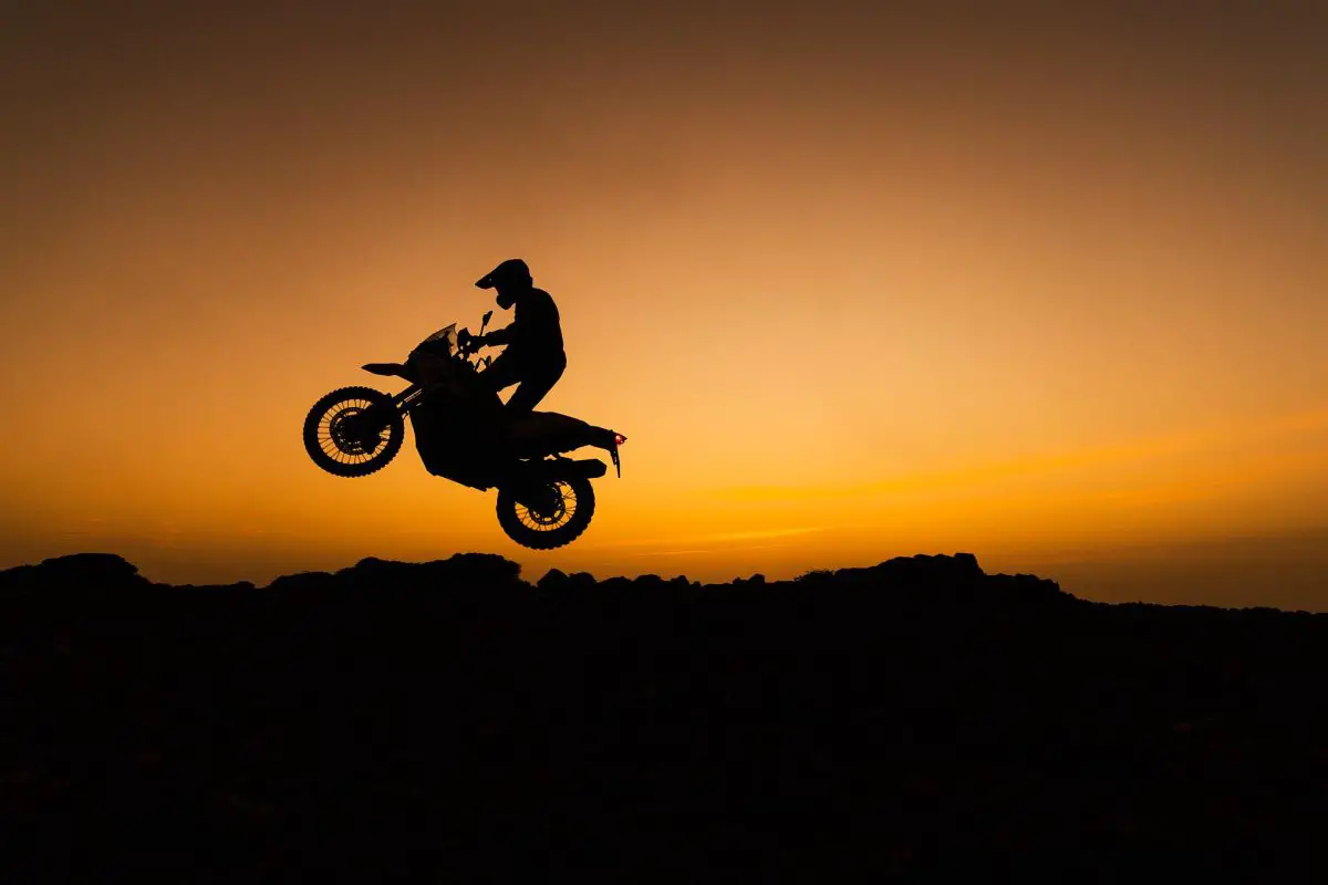 2025 KTM 890 Adventure R