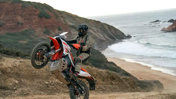2025 KTM 890 Adventure R