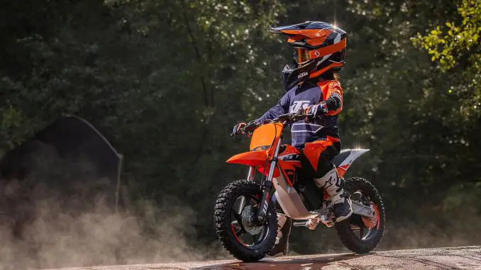 2025 KTM SX-E2