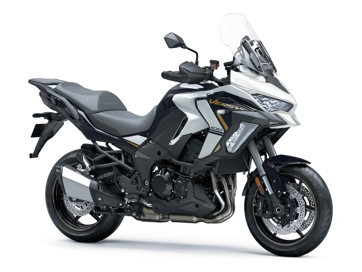 2025 Kawasaki Versys 1100SE