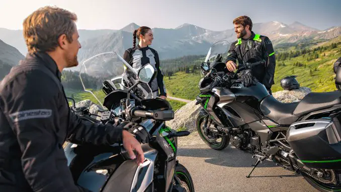 2025 Kawasaki Versys 1100SE