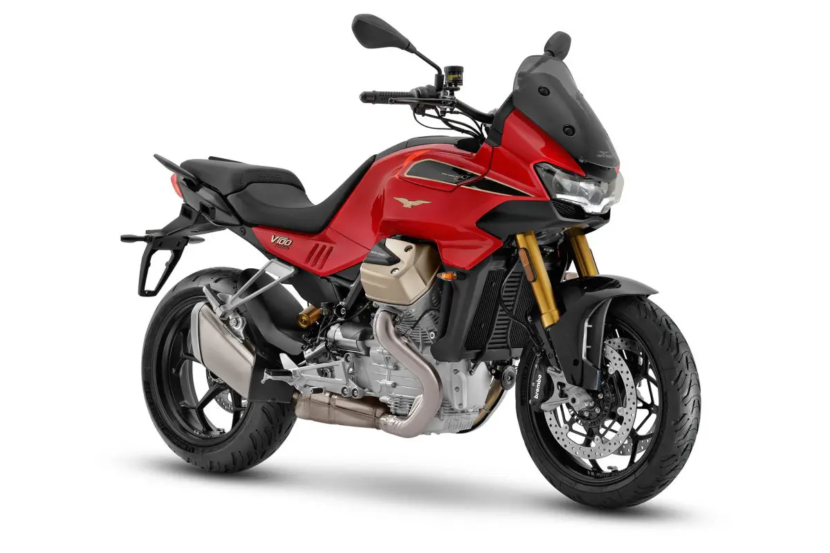 2025 Moto Guzzi V100 Mandello Wind Tunnel