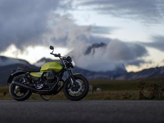 2025 Moto Guzzi V7 Sport