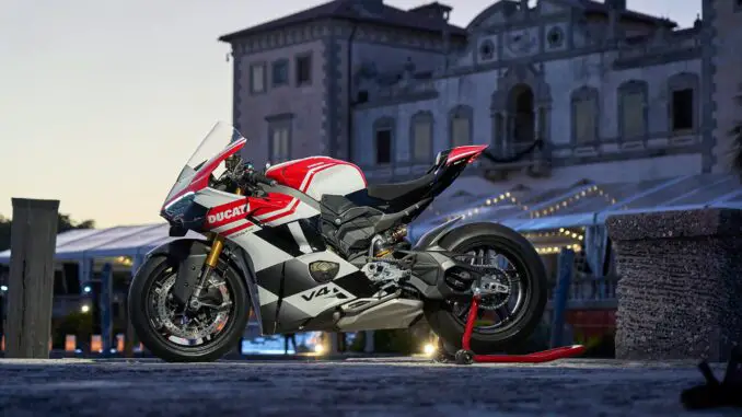 2025 Ducati Panigale Tricolore