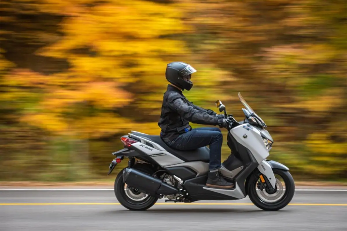 2025 Yamaha XMAX
