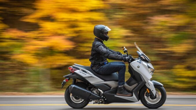 2025 Yamaha XMAX