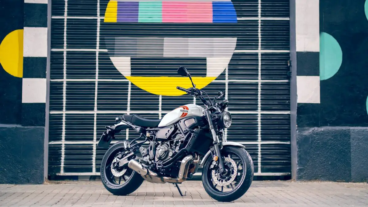 2025 Yamaha XSR700