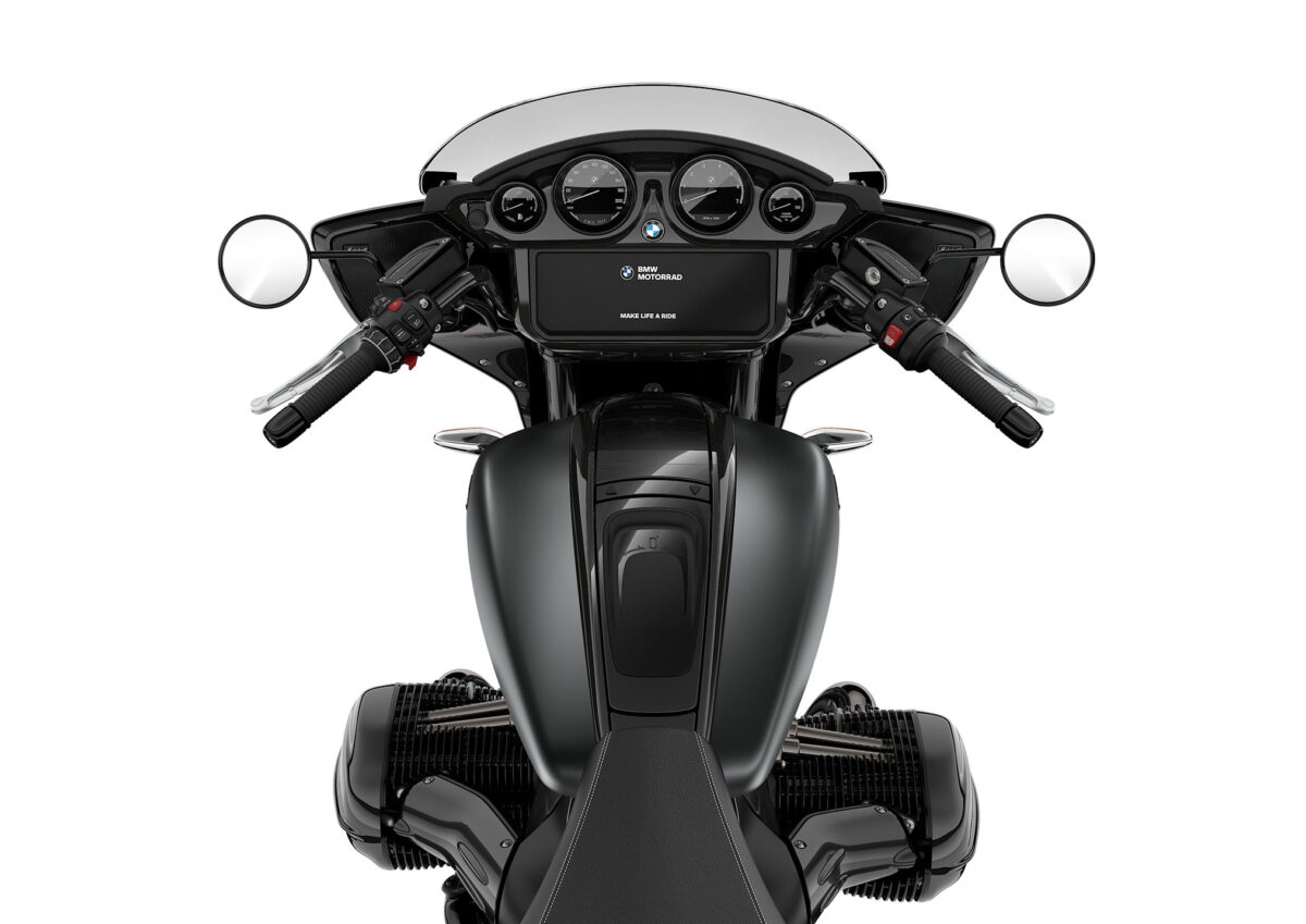 2025 BMW R18 Roctane