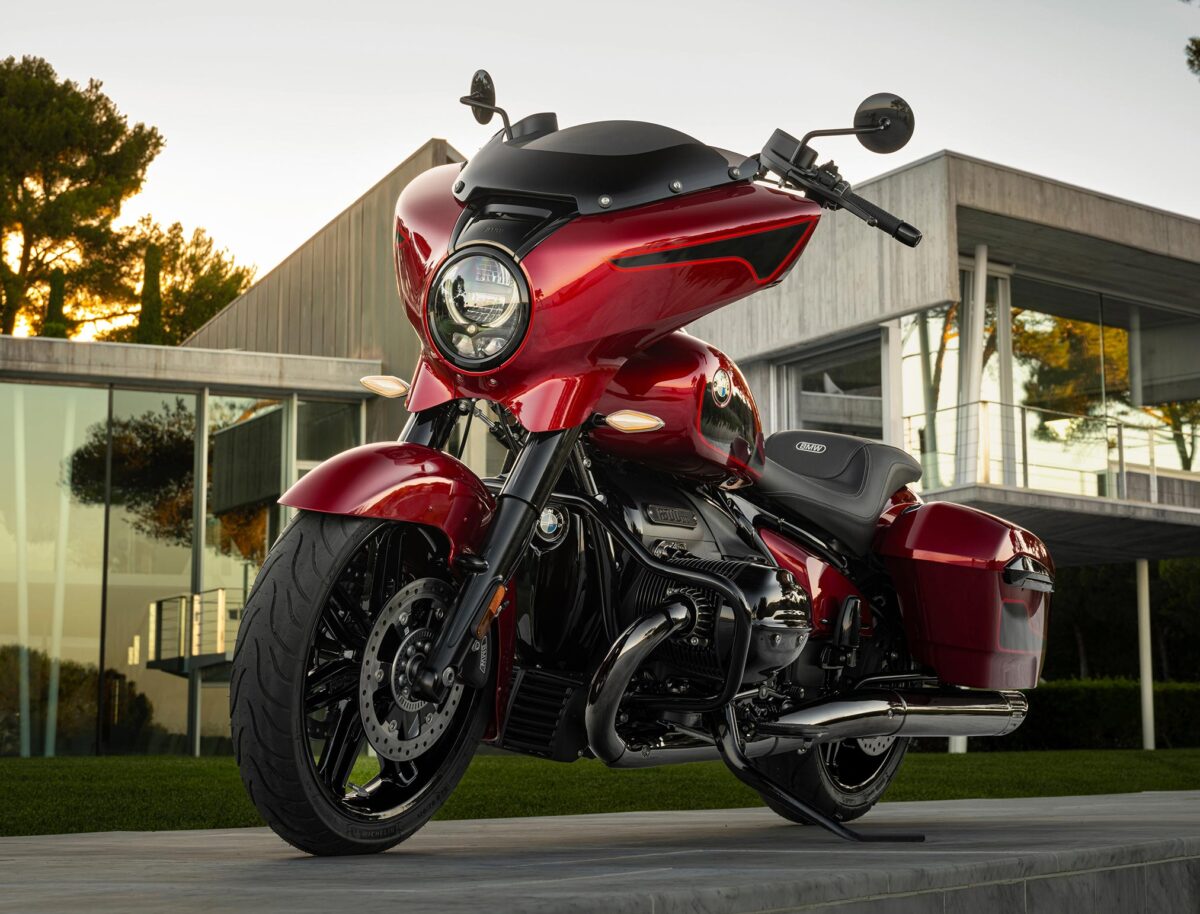 2025 BMW R18 Roctane