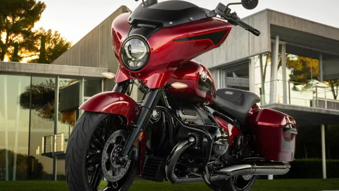 2025 BMW R18 Roctane