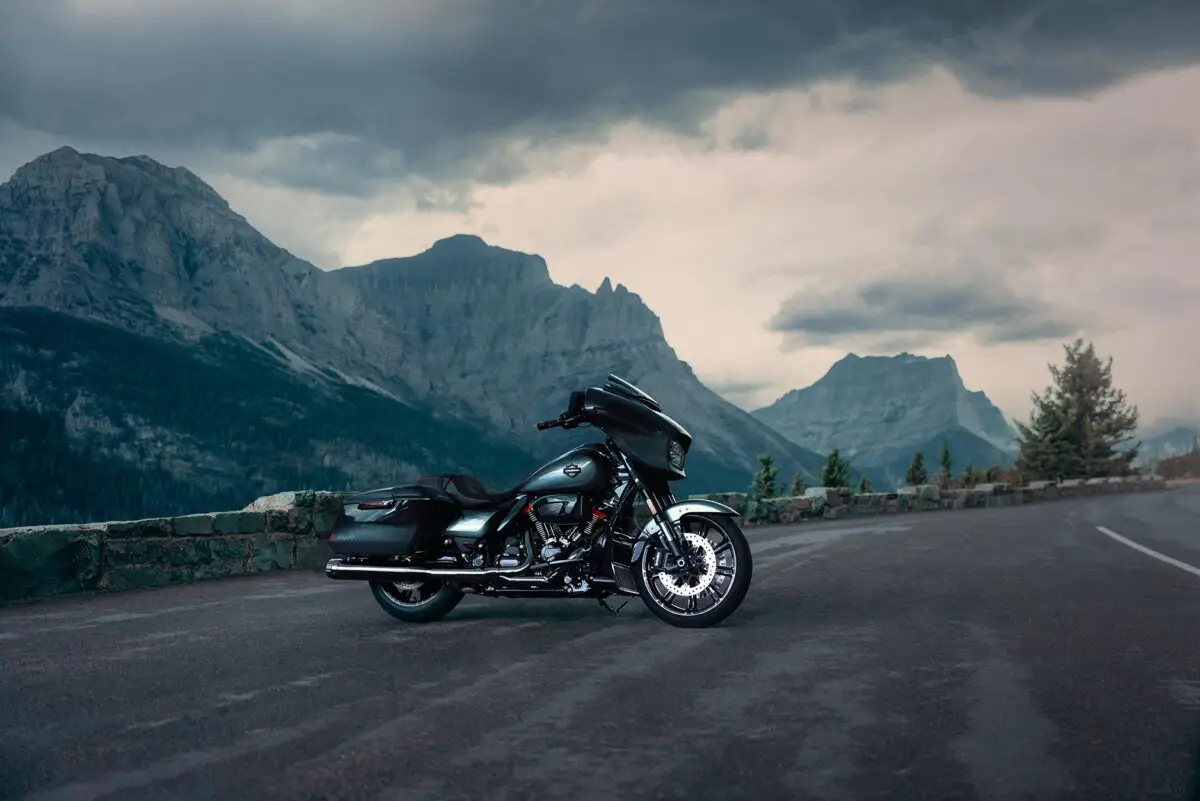 2025 Harley-Davidson CVO Street Glide