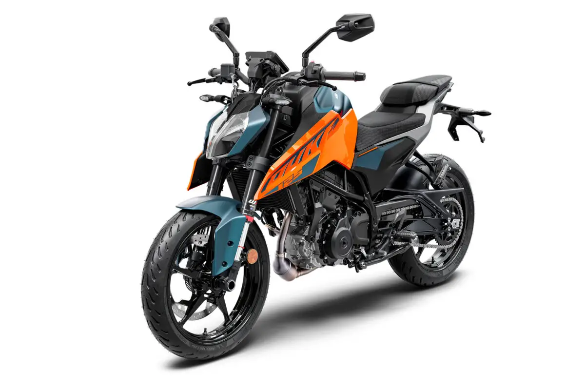 2025 KTM 125 Duke