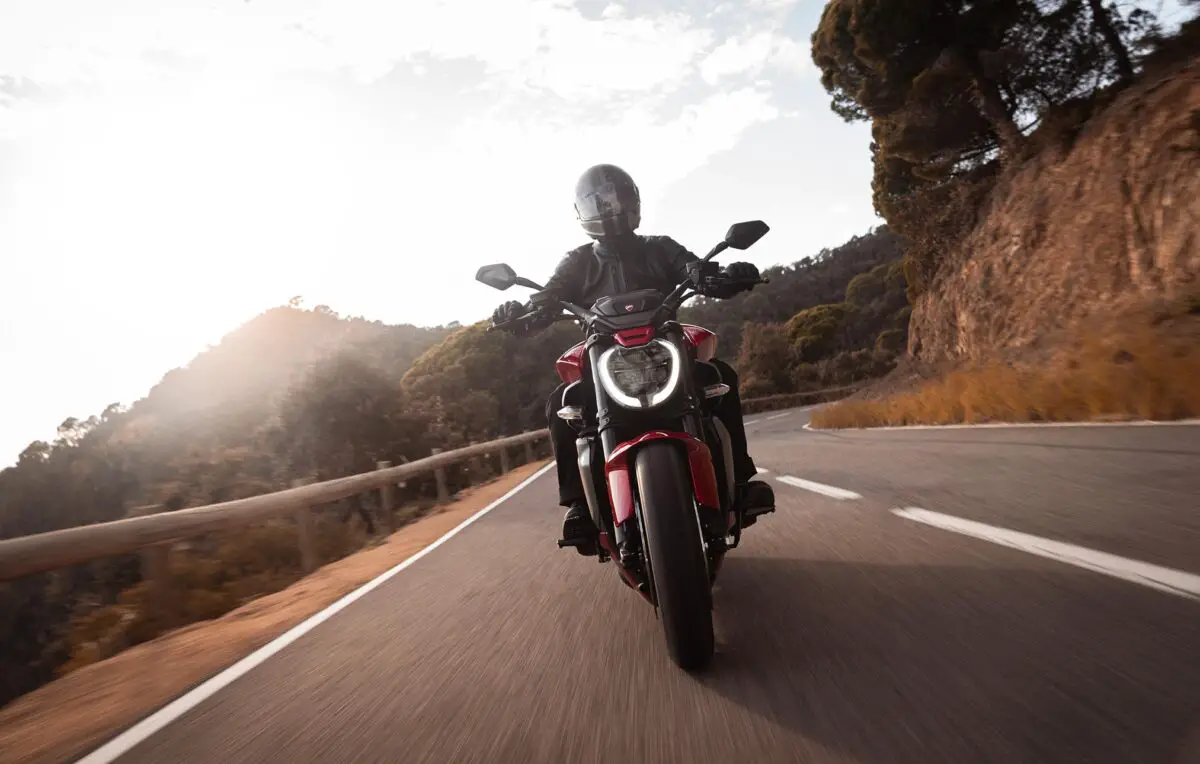 2025 Ducati XDiavel V4