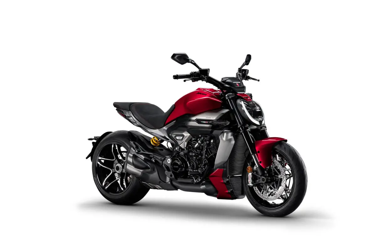 2025 Ducati XDiavel V4