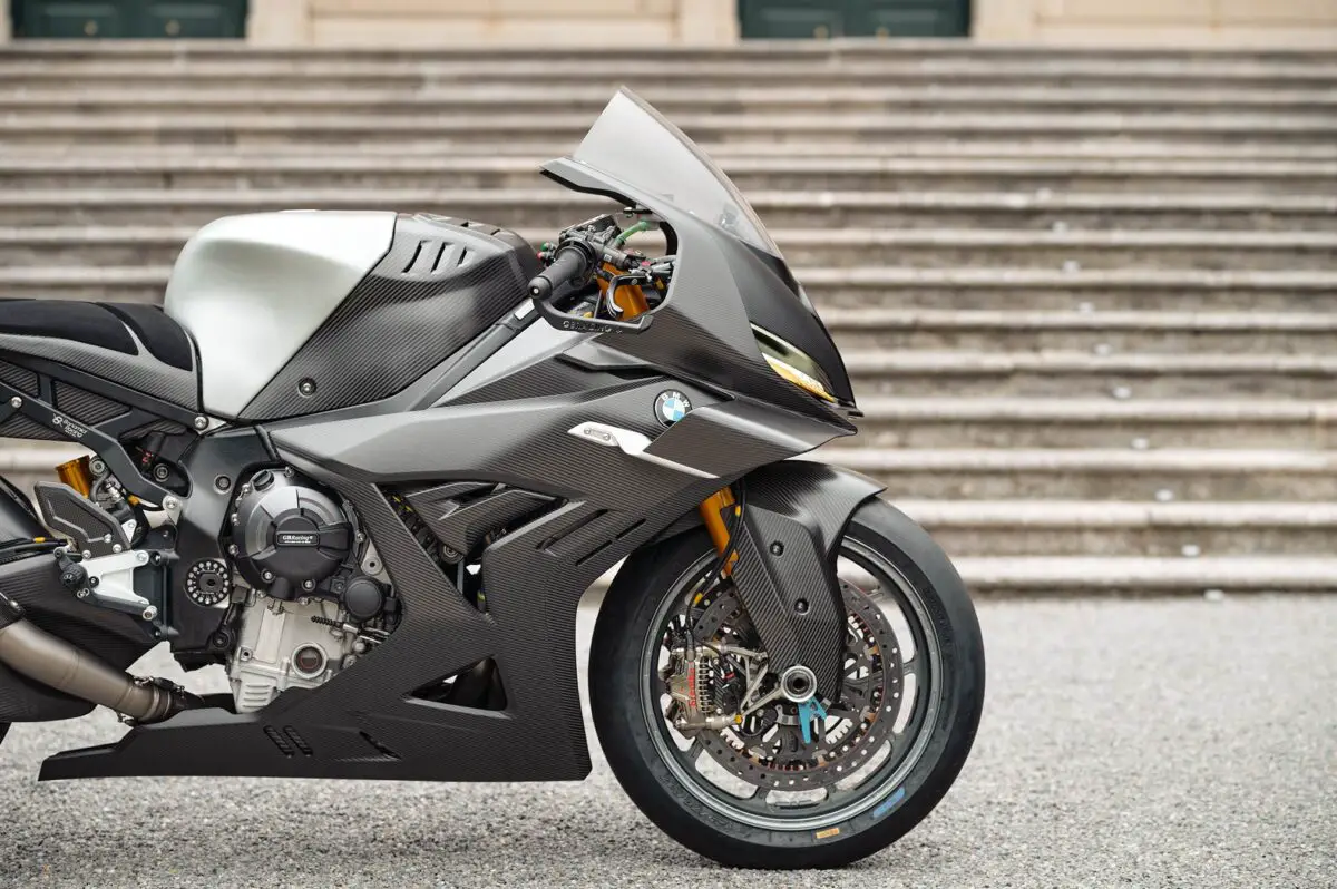 2026 BMW Motorrad Concept RR