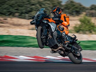 2026 KTM 1390 Super Adventure R
