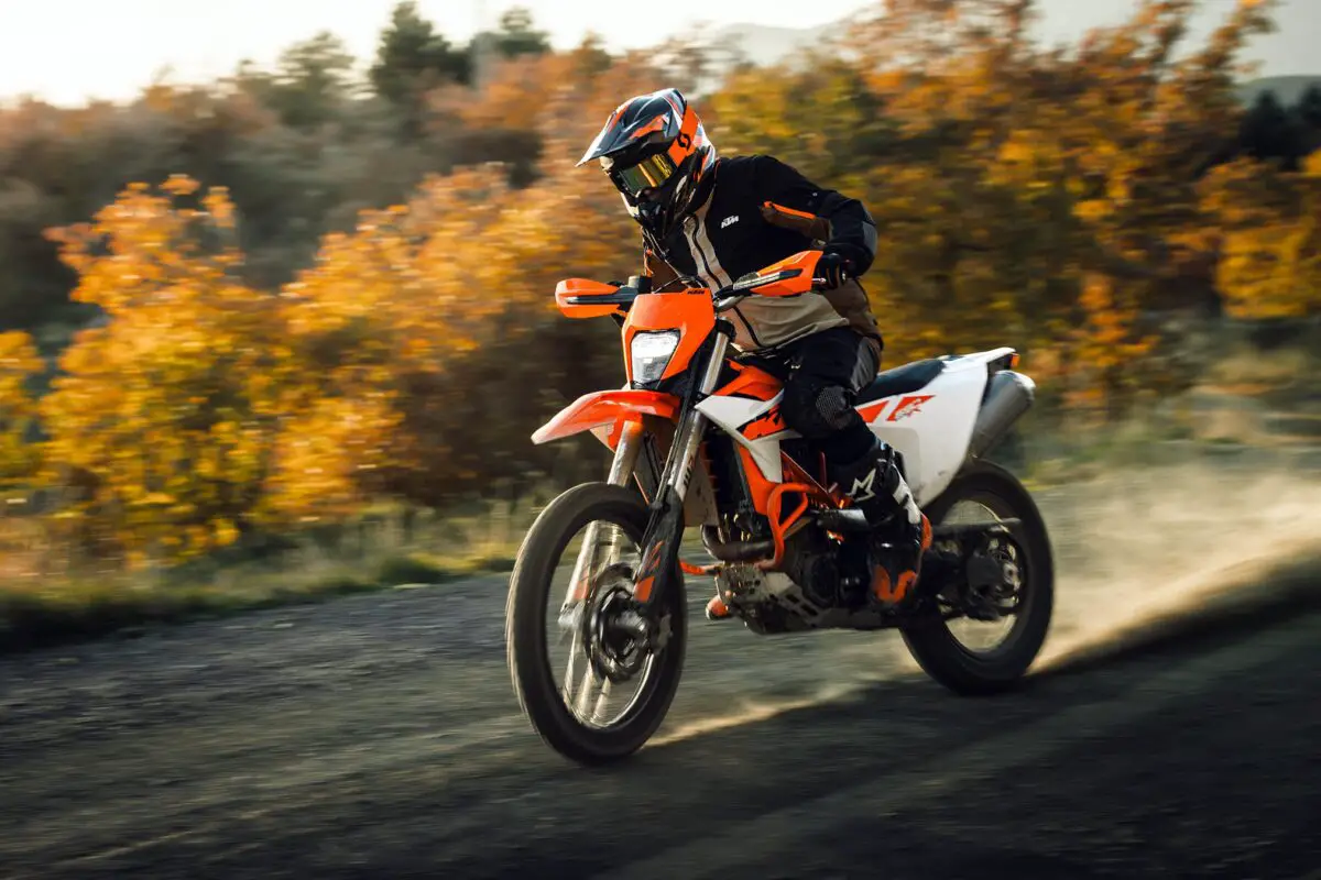 2026 KTM 690 Enduro R