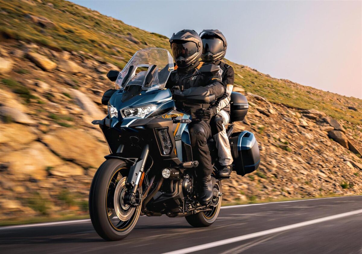 2026 Kawasaki Versys 1100SE ABS