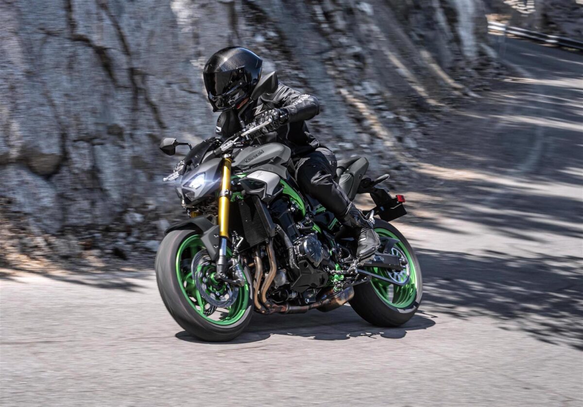 2026 Kawasaki Z900SE ABS