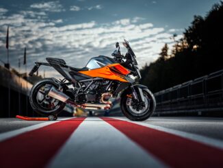 2026 KTM 1390 Super Duke GT