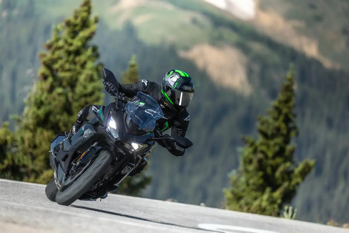 2026 Kawasaki Ninja 1100SX ABS