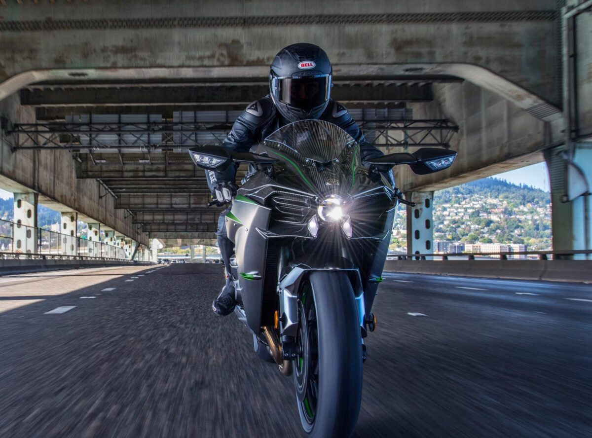 2026 Kawasaki Ninja H2 Carbon ABS