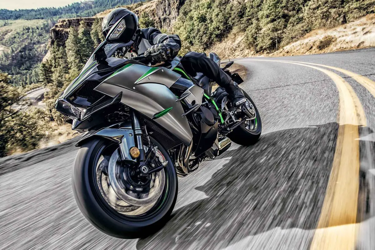 2026 Kawasaki Ninja H2 Carbon ABS