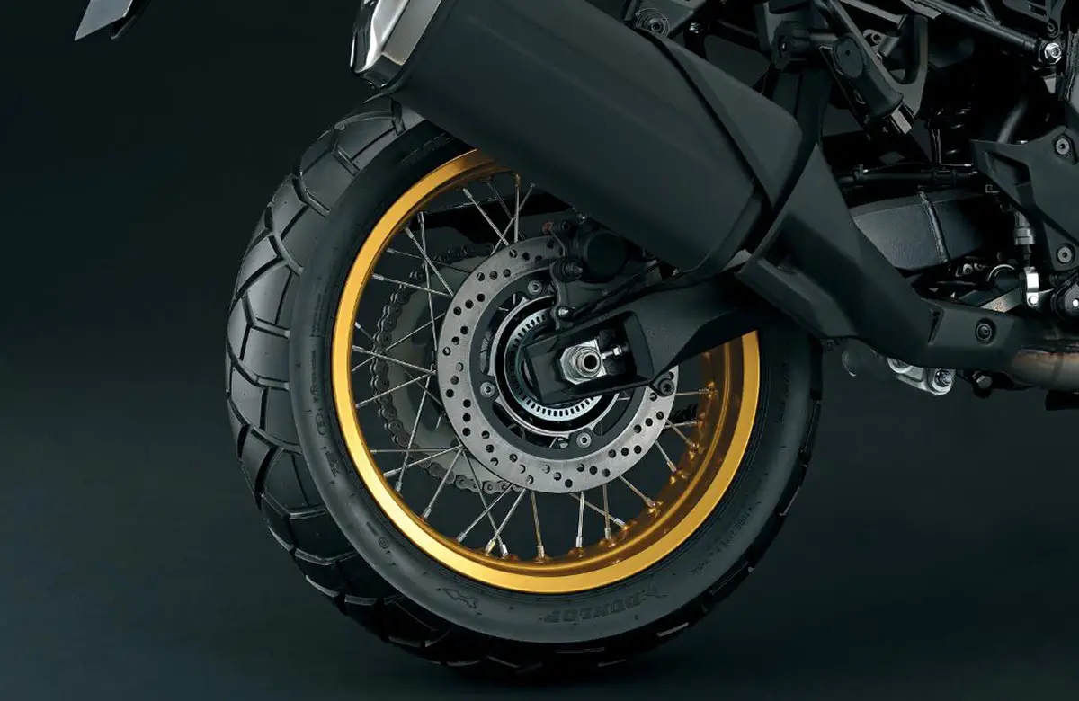 2026 Suzuki V-Strom 800DE Adventure