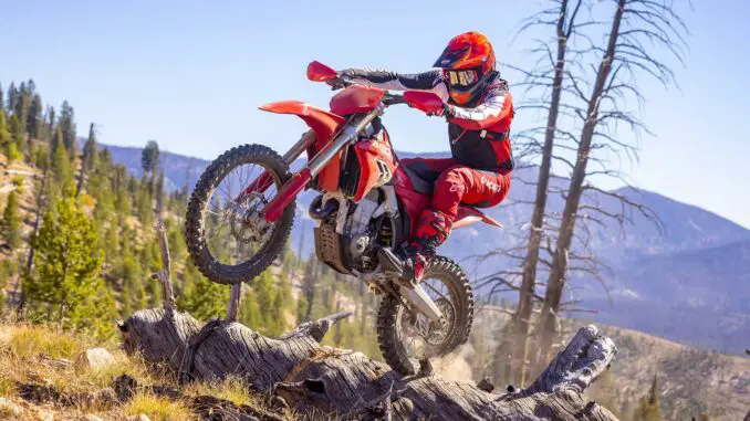 2026 Ducati Desmo450 EDX