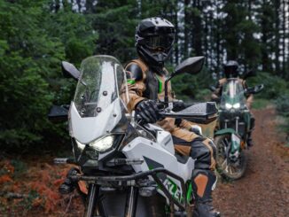 2026 Kawasaki KLE500 ABS