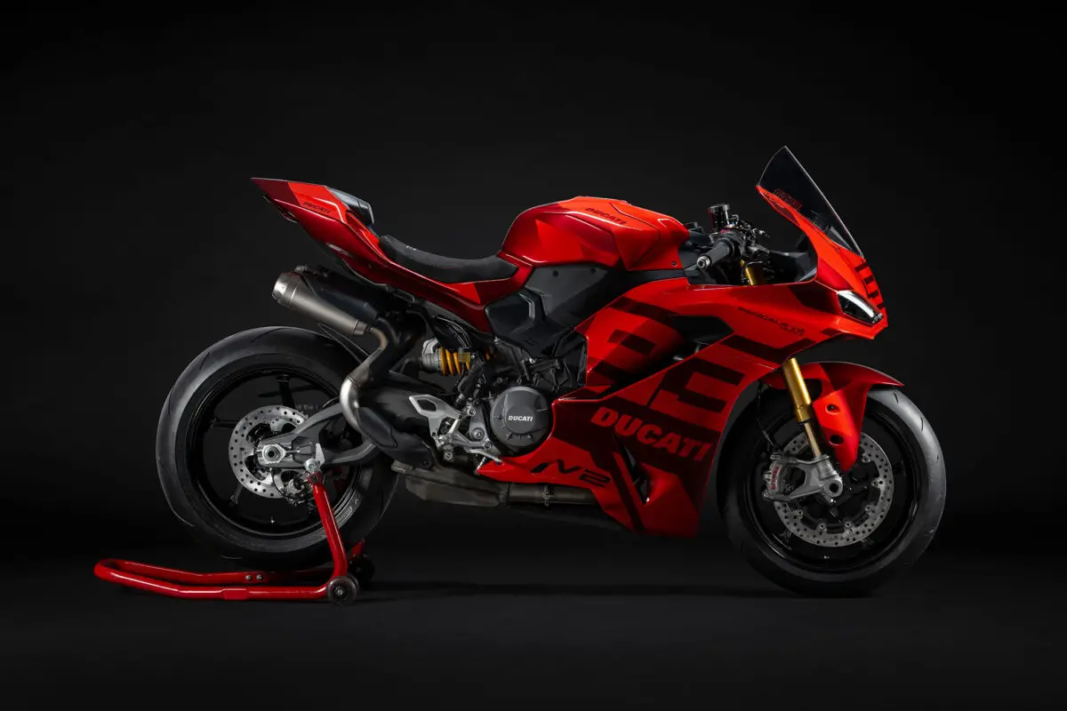 2026 Ducati Panigale V2 MM93