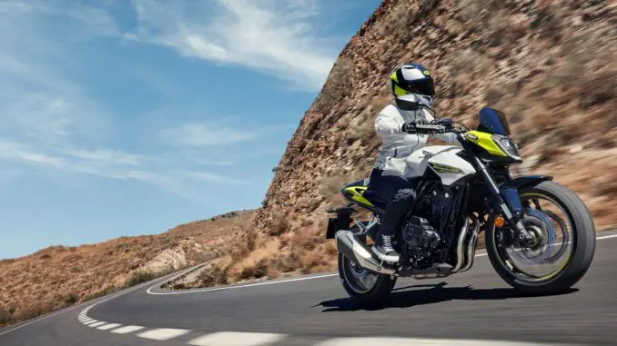 2026 Honda CB500 Hornet E-Clutch