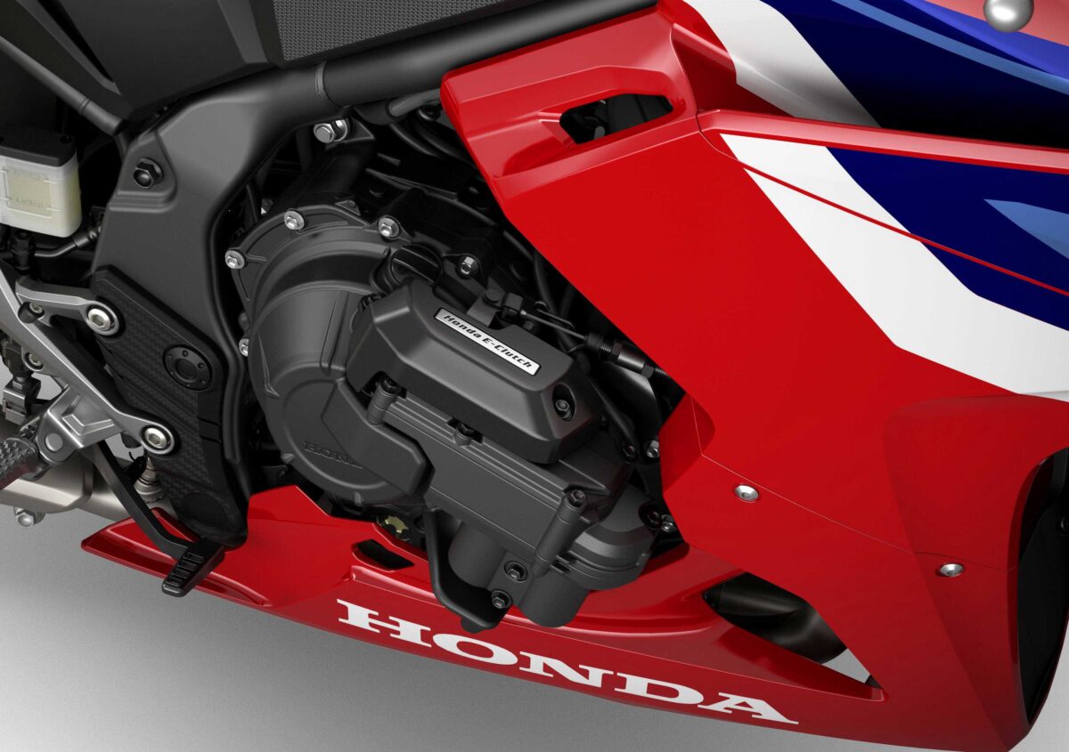 2026 Honda CBR500R E-Clutch