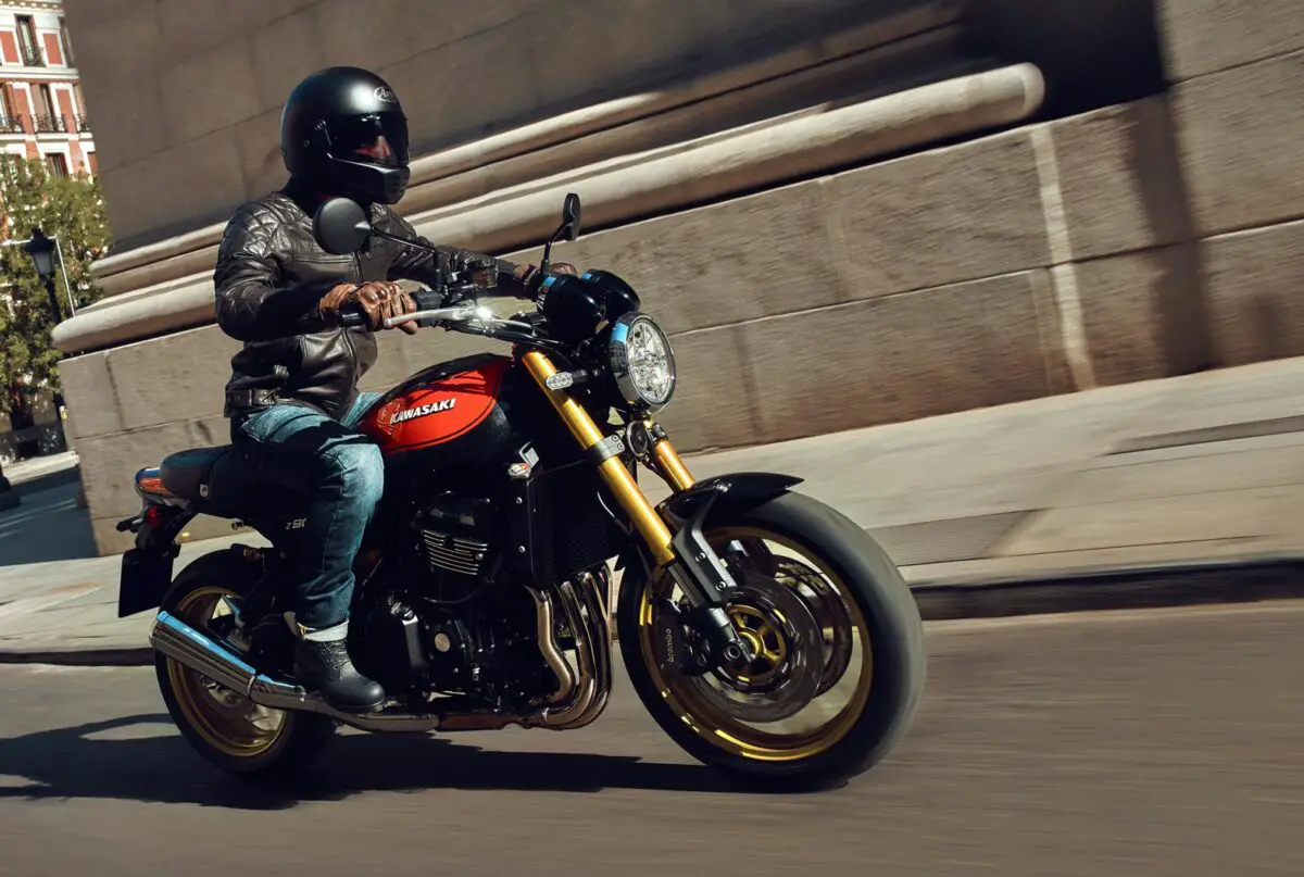 2026 Kawasaki Z900RS SE ABS